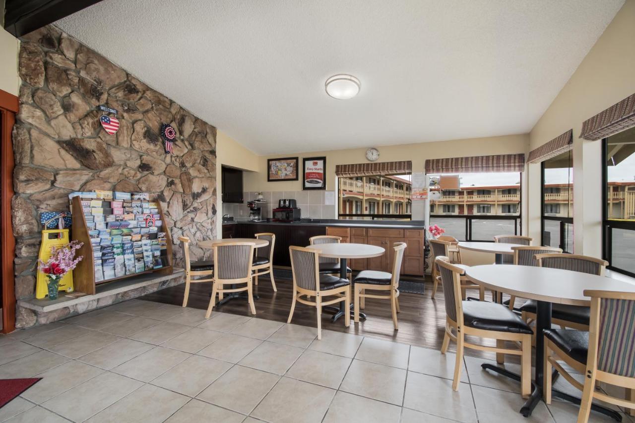 Econo Lodge Inn & Suites Hoquiam Εξωτερικό φωτογραφία