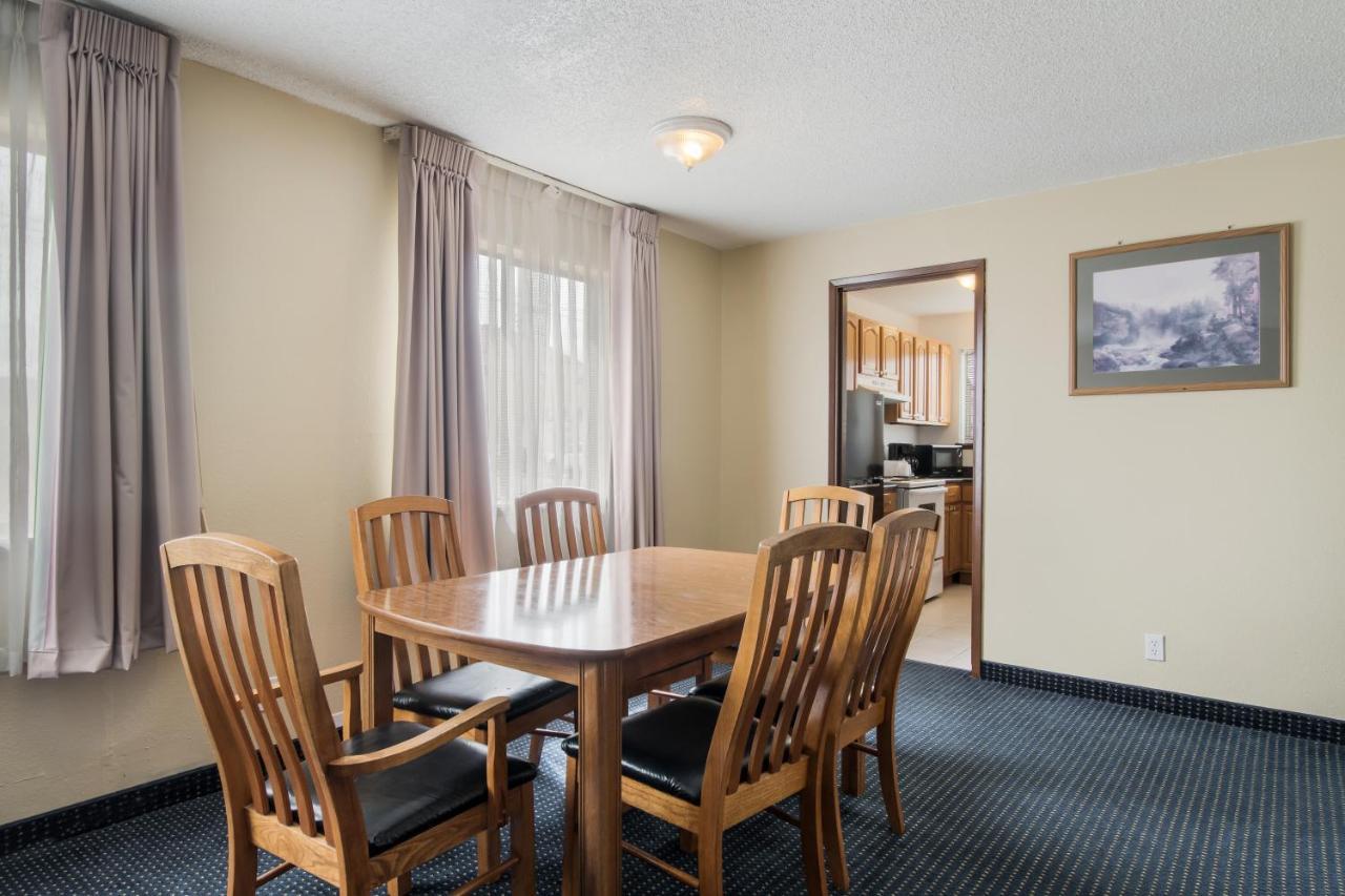 Econo Lodge Inn & Suites Hoquiam Εξωτερικό φωτογραφία