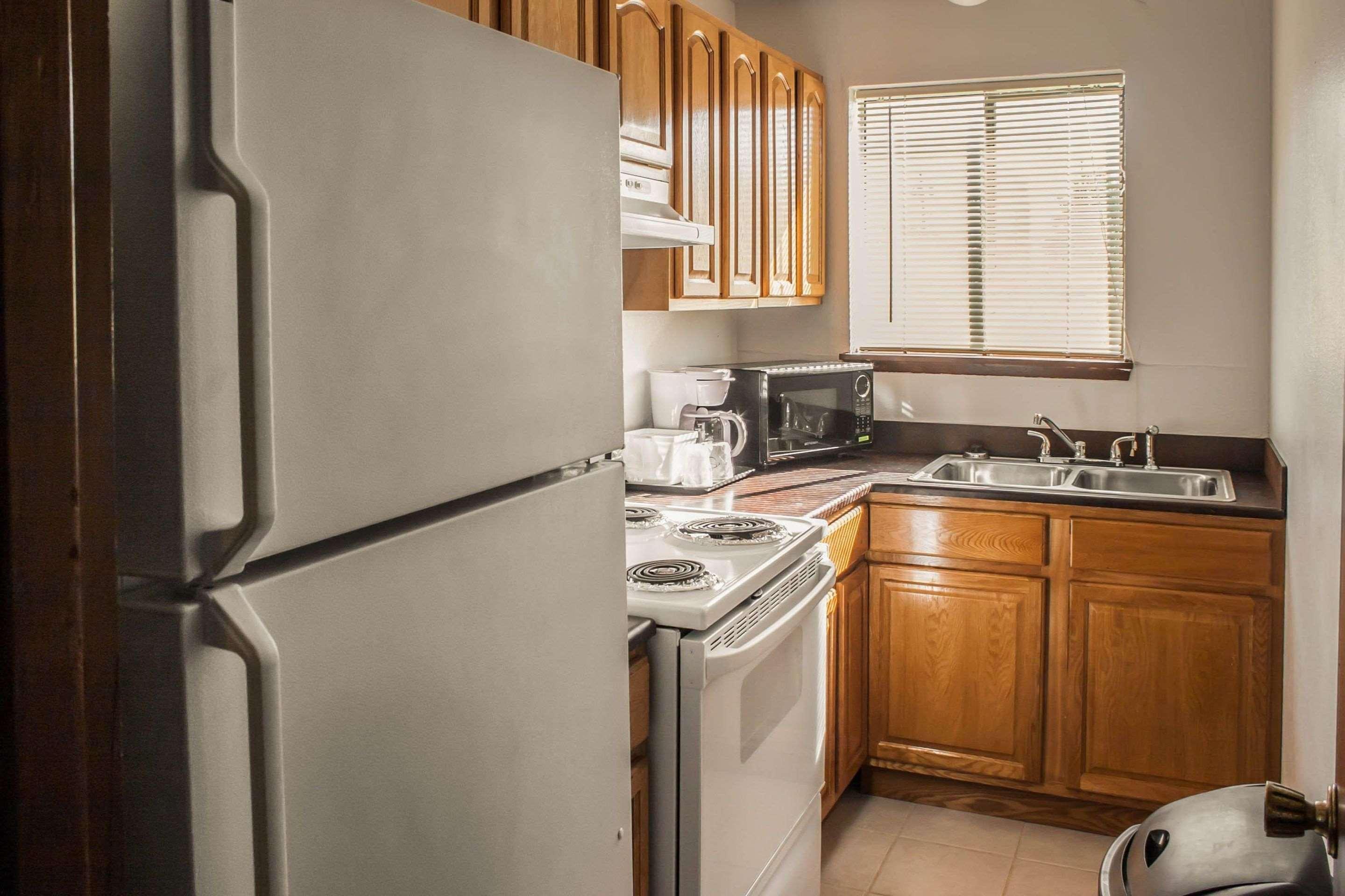 Econo Lodge Inn & Suites Hoquiam Εξωτερικό φωτογραφία