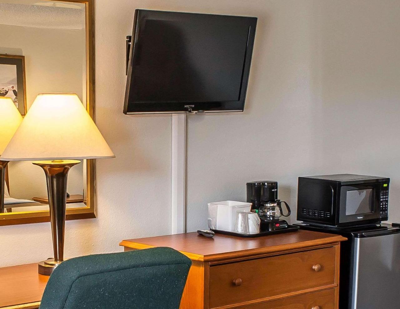 Econo Lodge Inn & Suites Hoquiam Εξωτερικό φωτογραφία